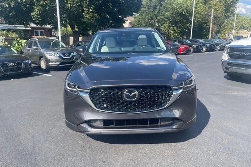 2024 Mazda CX-5 2.5 S Preferred photo 1