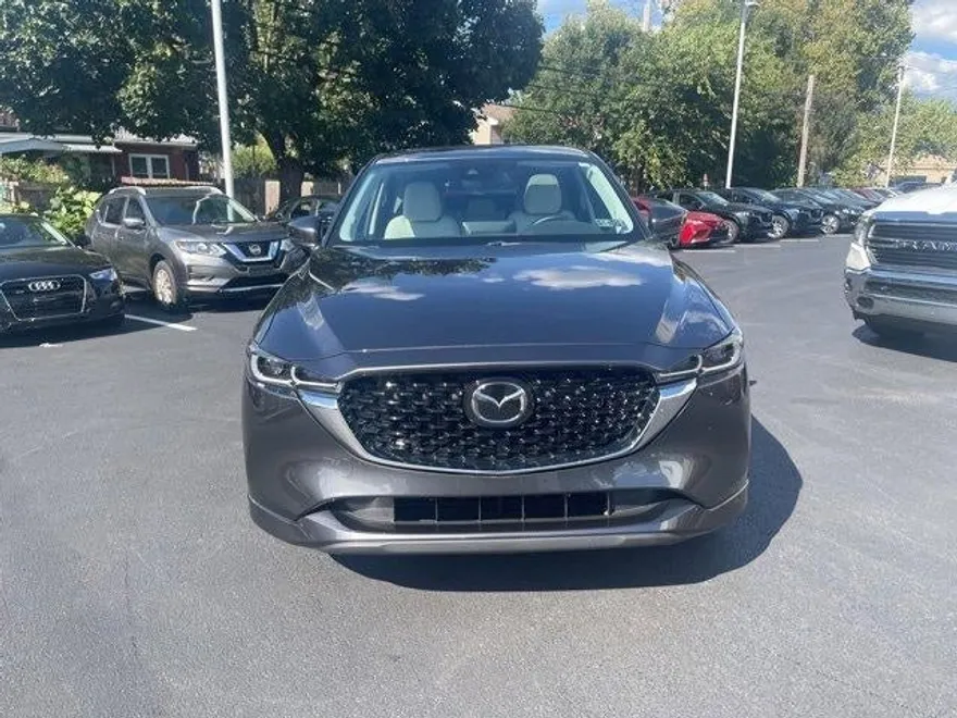 2024 Mazda CX-5 2.5 S Preferred photo 1