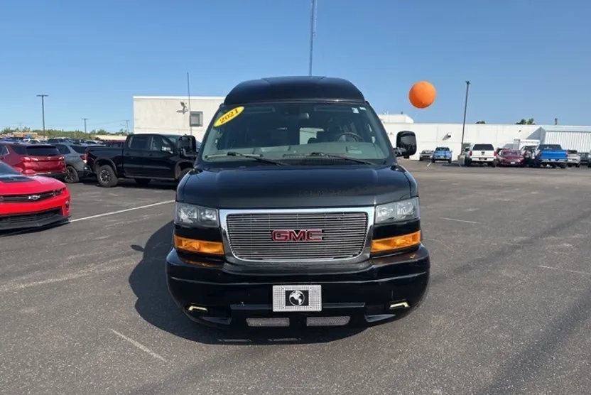 2021 Gmc Savana 2500 Cargo photo 1