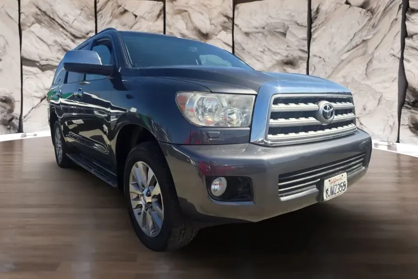 2012 Toyota Sequoia Limited photo 1