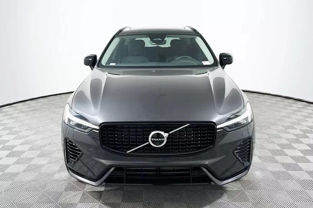 2024 Volvo XC60 Recharge T8 Plus photo 1