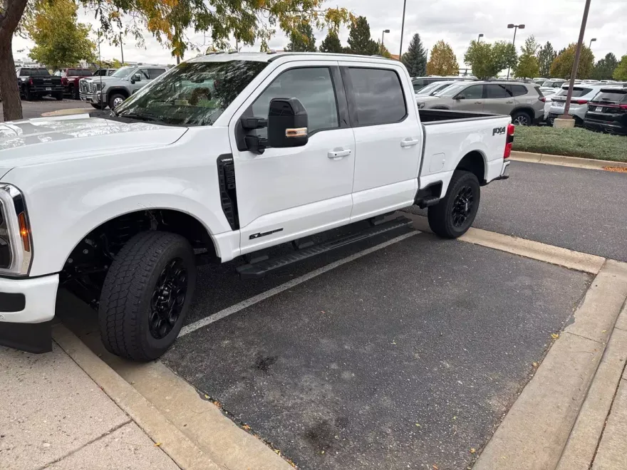 2025 Ford F-350 photo 1
