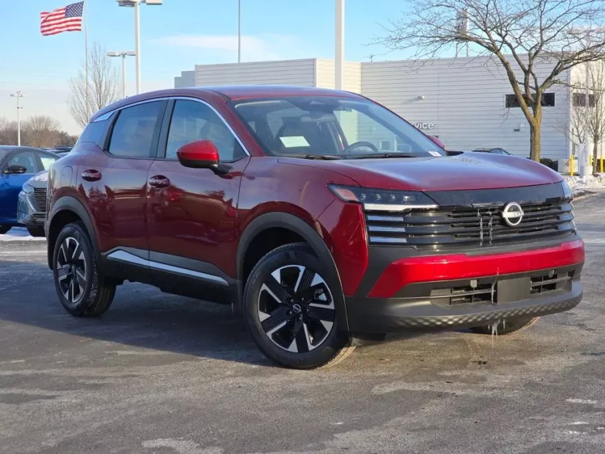 2025 Nissan Kicks SV photo 1