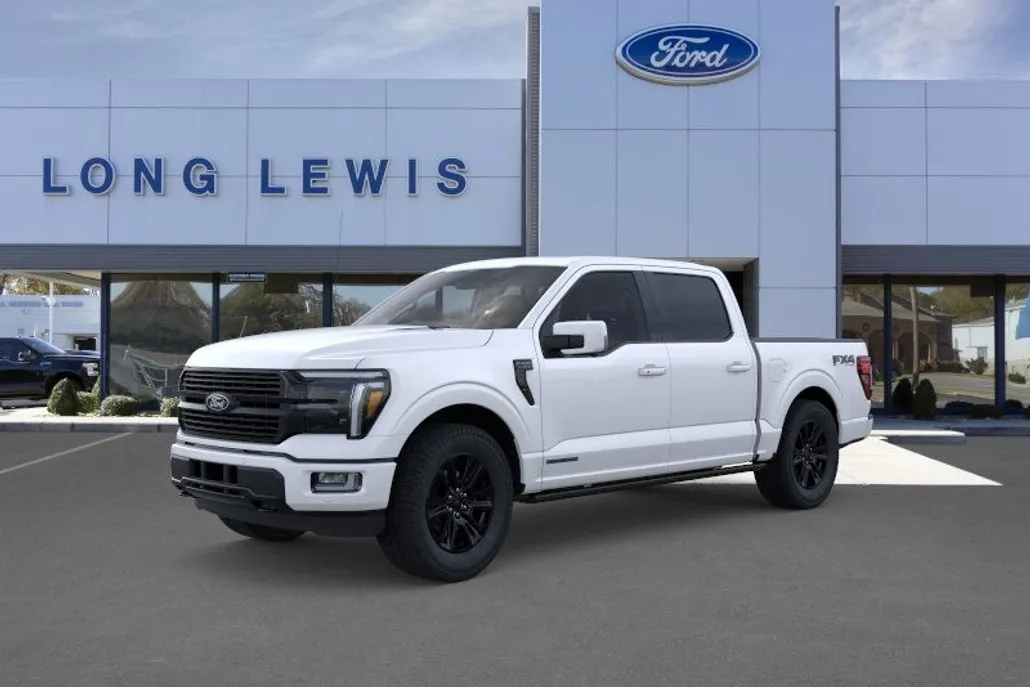 2025 Ford F-150 Platinum photo 1