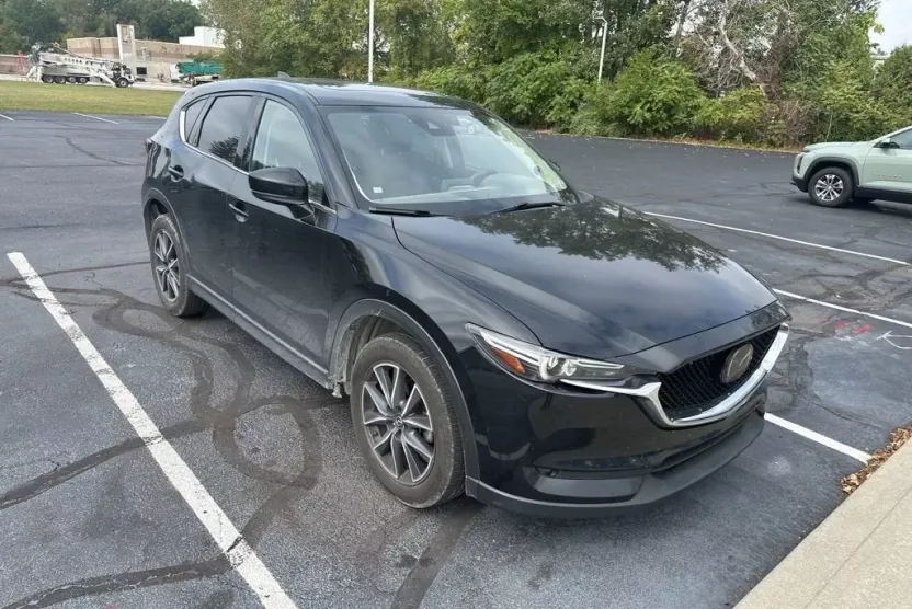 2018 Mazda CX-5 Grand Touring photo 1