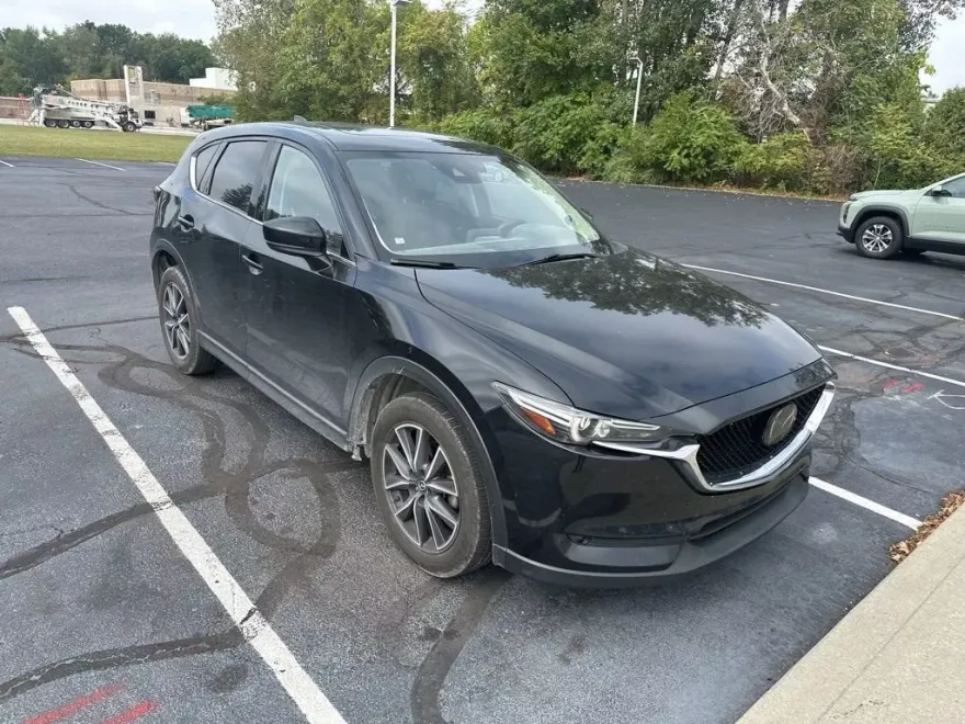 2018 Mazda CX-5 Grand Touring photo 1