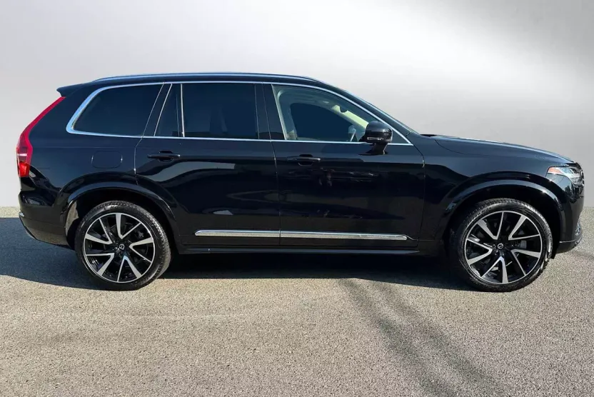 2022 Volvo XC90 Recharge Inscription Expression photo 1