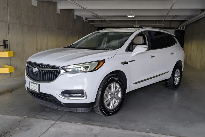2019 Buick Enclave Essence photo 1