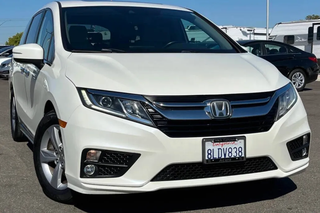 2019 Honda Odyssey EX-L photo 1