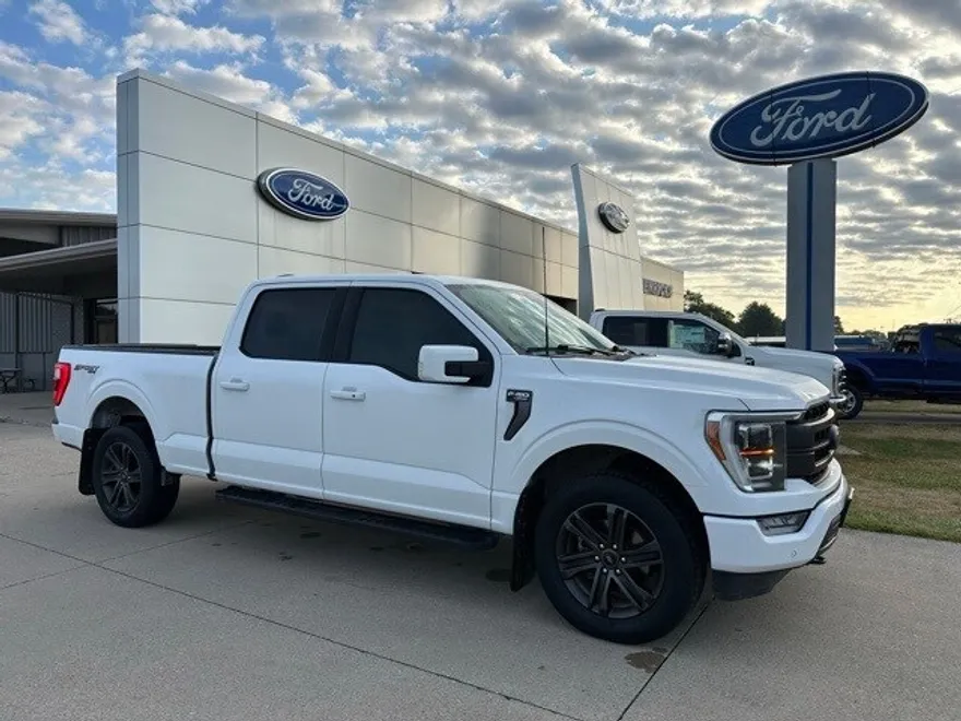 2022 Ford F-150 Lariat photo 1