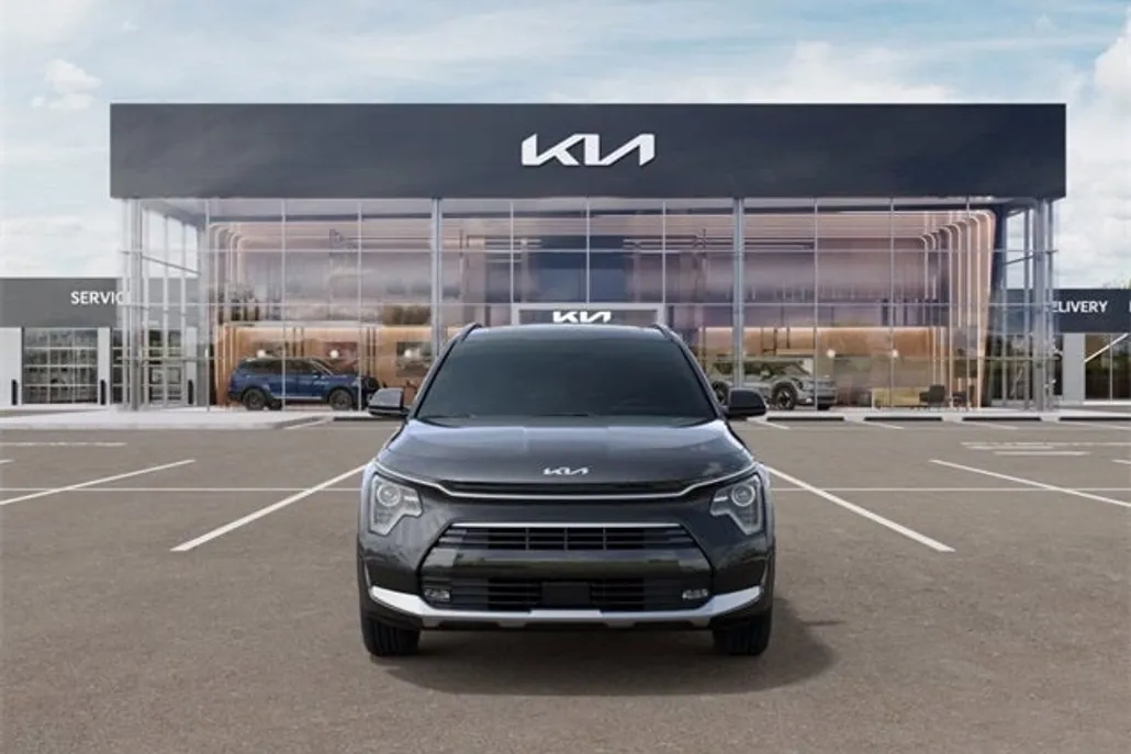2025 Kia Niro EX Touring photo 1