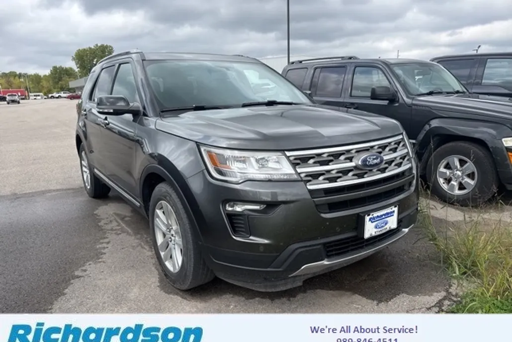 2018 Ford Explorer XLT photo 1