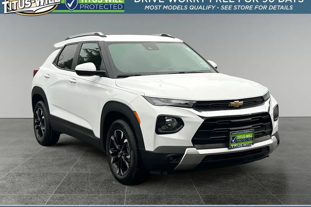 2023 Chevrolet Trailblazer LT photo 1