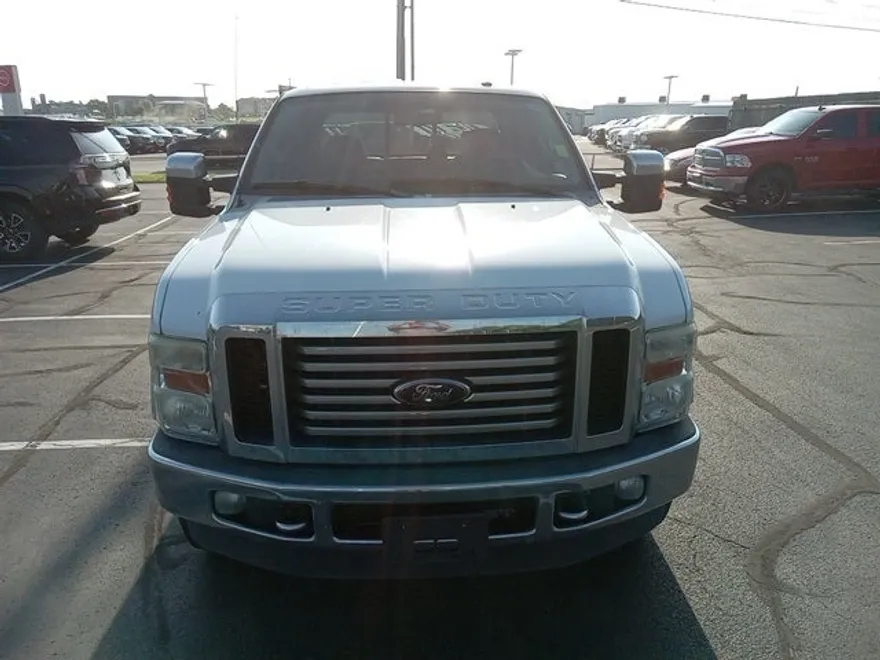 2010 Ford F-250 photo 1