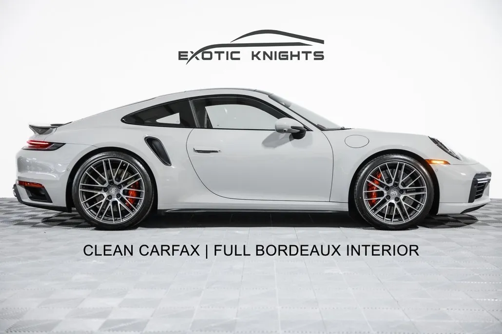 2022 Porsche 911 Turbo photo 1