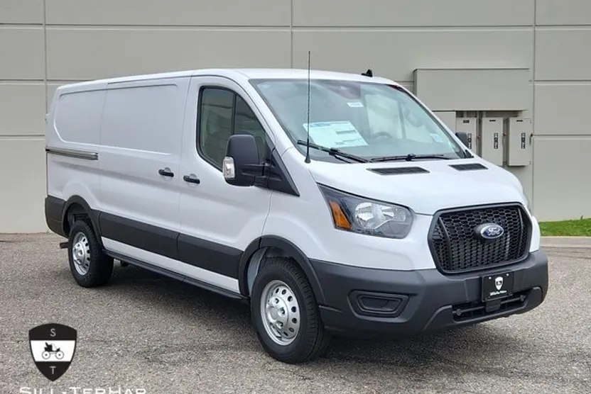 2025 Ford Transit Cargo Van photo 1