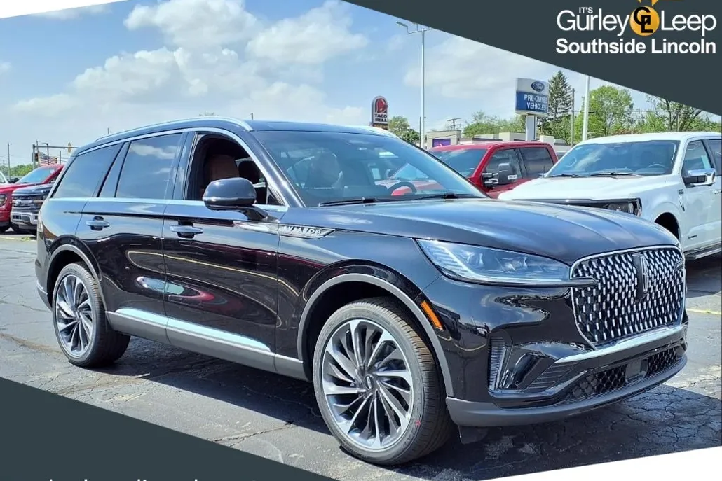 2025 Lincoln Aviator Reserve photo 1