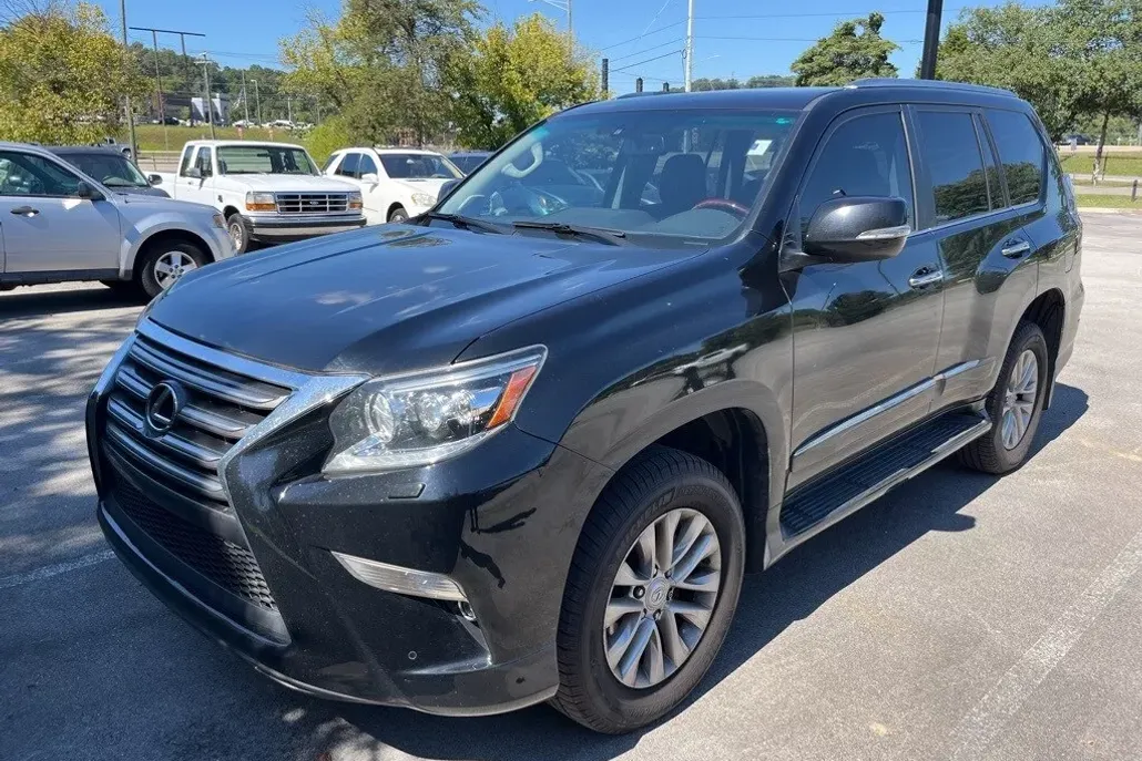 2016 Lexus GX 460 photo 1