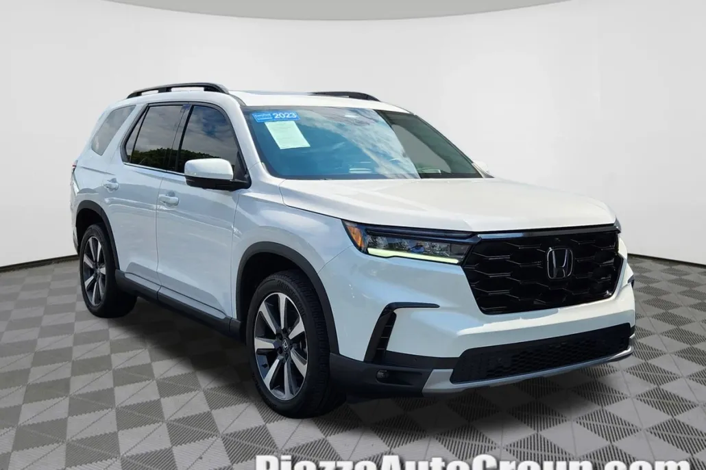 2023 Honda Pilot Elite photo 1
