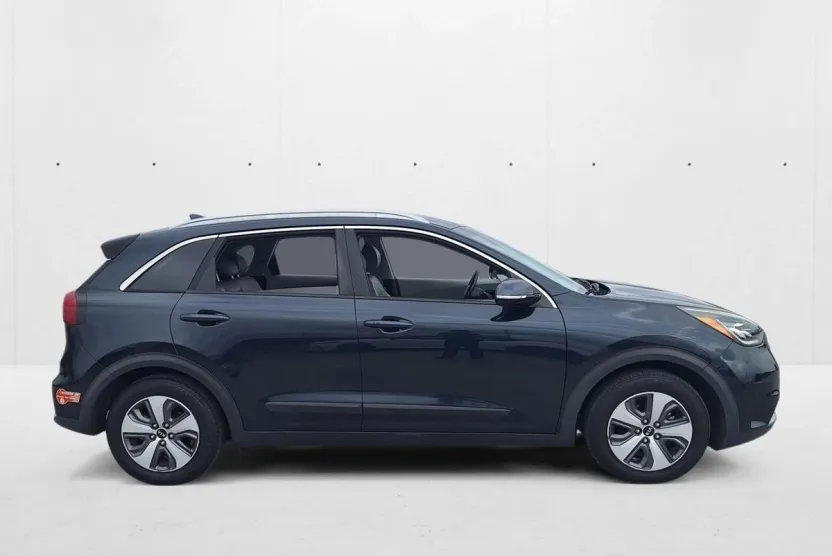 2018 Kia Niro Plug-In Hybrid EX Premium photo 1