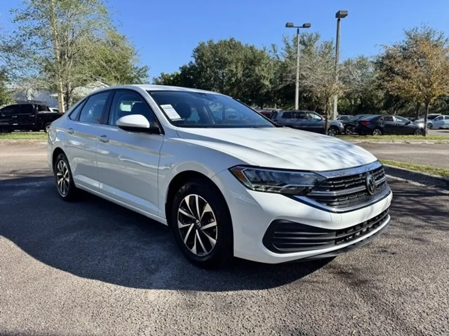 2024 Volkswagen Jetta S photo 1