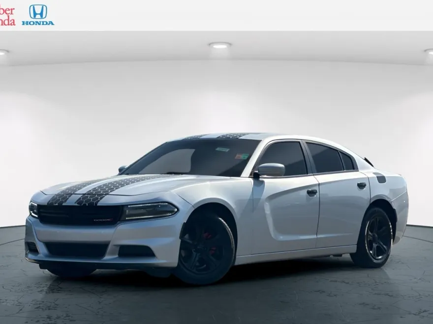 2021 Dodge Charger SXT photo 1