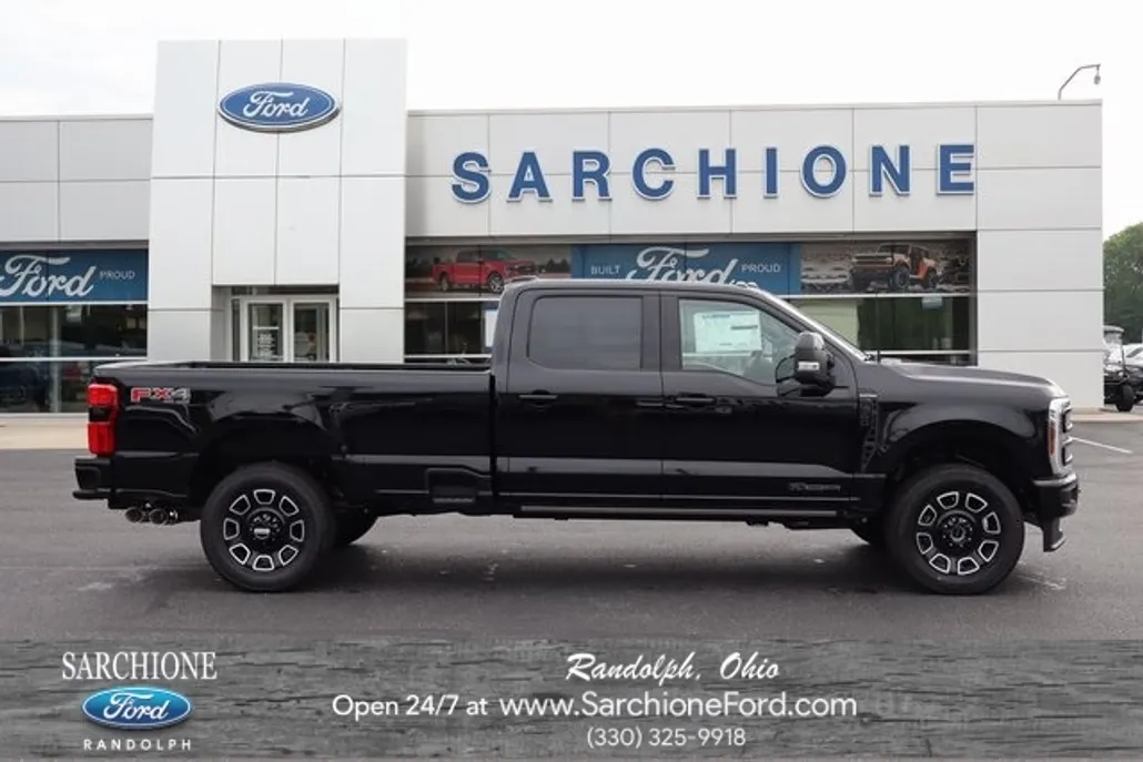 2025 Ford F-350 photo 1
