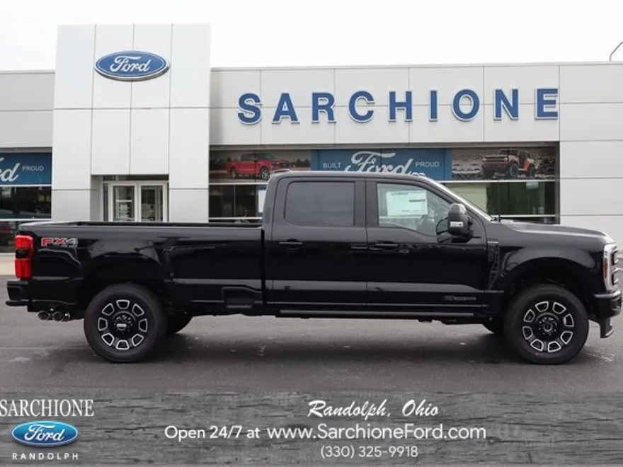 2025 Ford F-350 photo 1