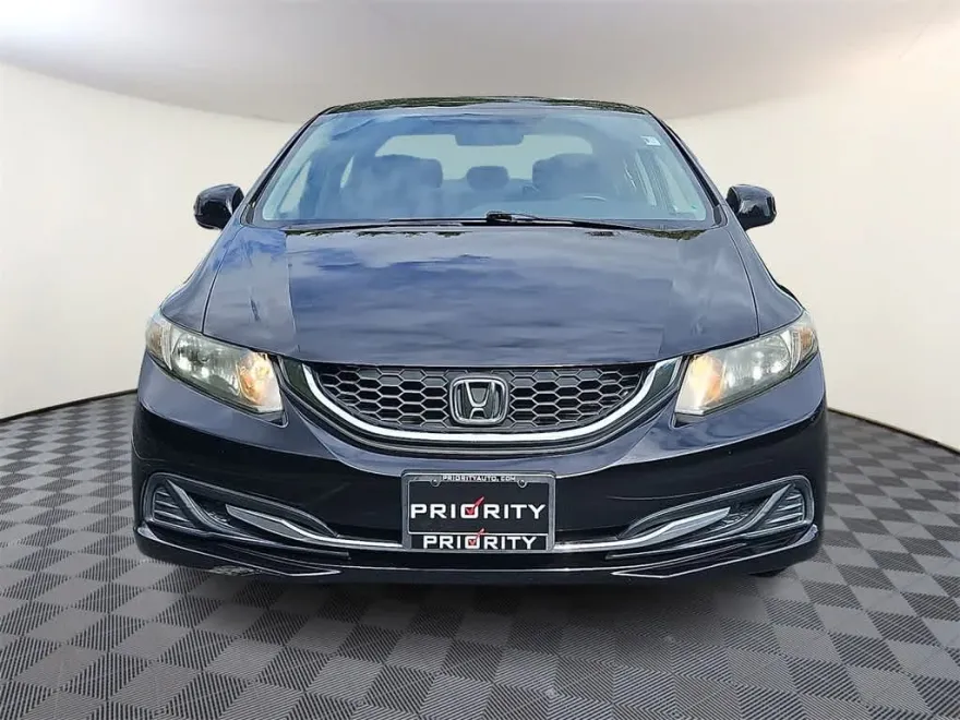 2013 Honda Civic LX photo 1