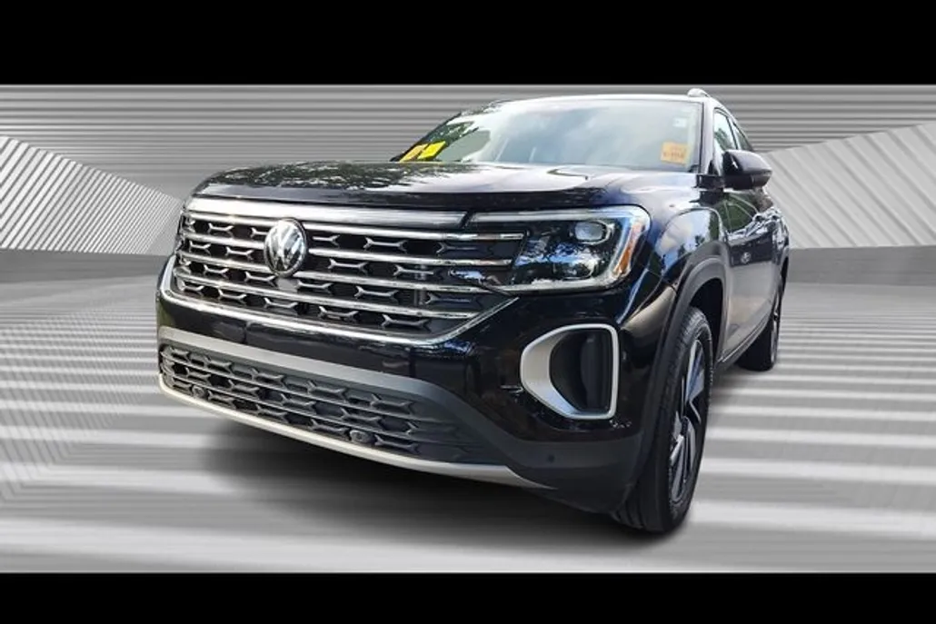 2024 Volkswagen Atlas SE Technology photo 1