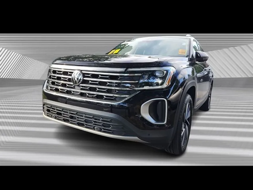 2024 Volkswagen Atlas SE Technology photo 1