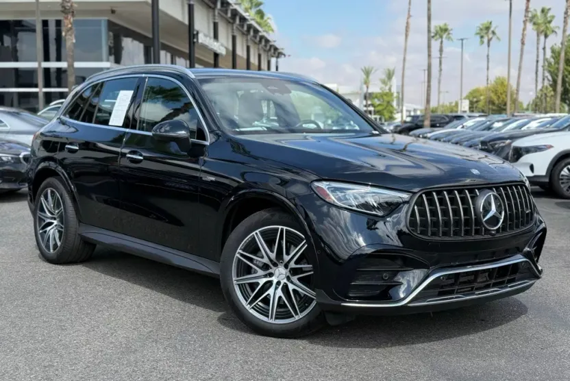 2025 Mercedes Benz GLC 43 AMG 4MATIC photo 1