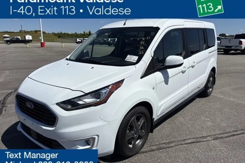 2023 Ford Transit Connect Titanium photo 1