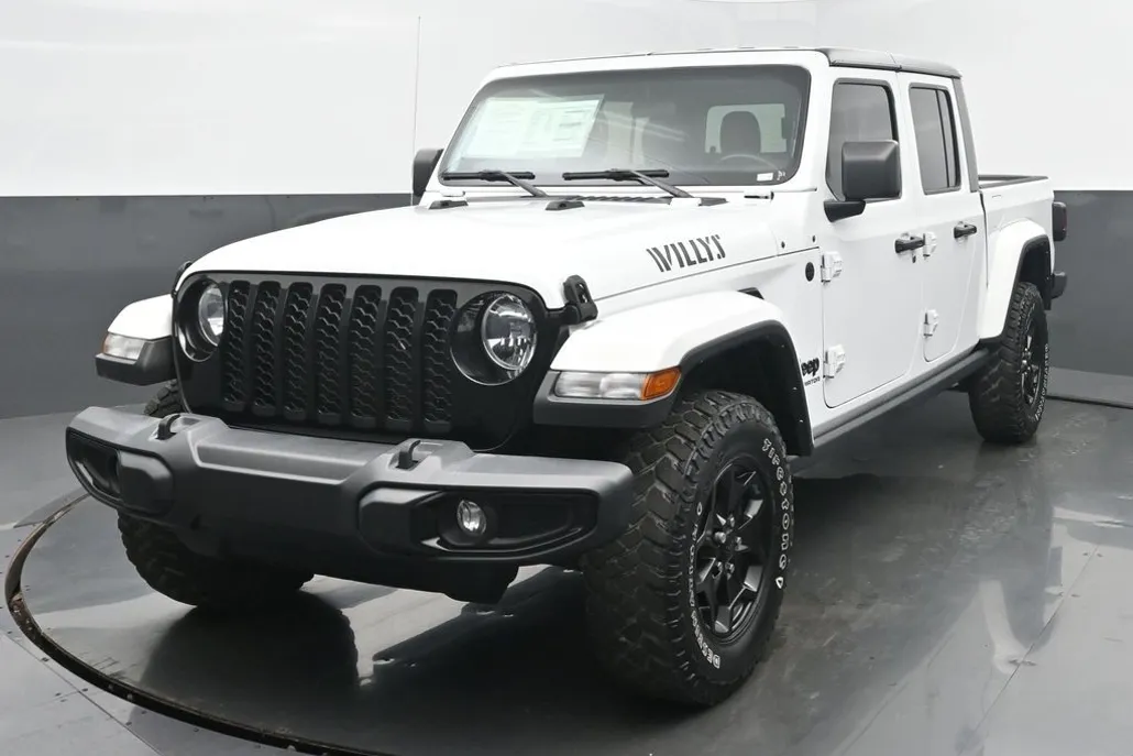 2021 Jeep Gladiator Willys photo 1