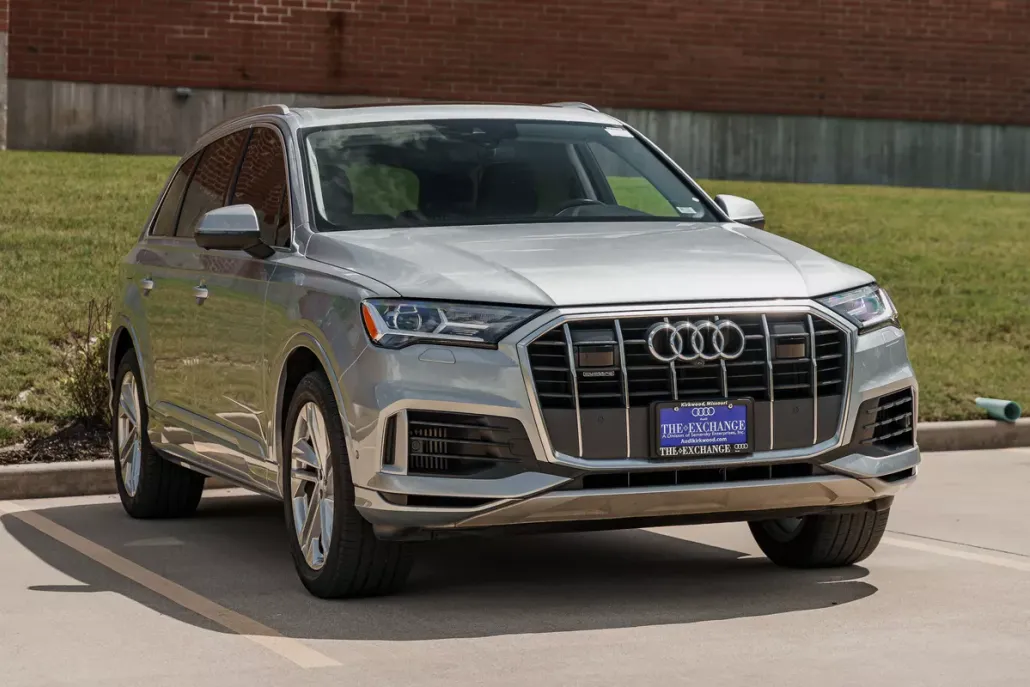 2023 Audi Q7 Premium Plus photo 1
