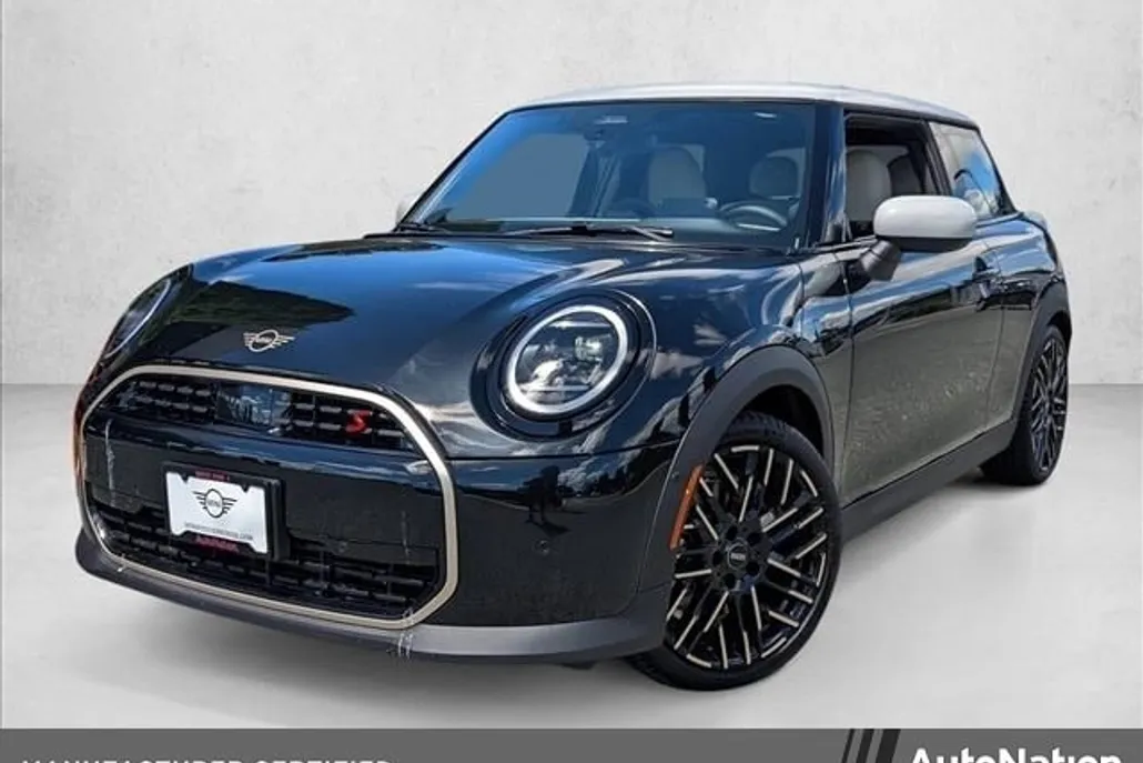 2025 Mini Cooper 2 Door Hardtop S photo 1