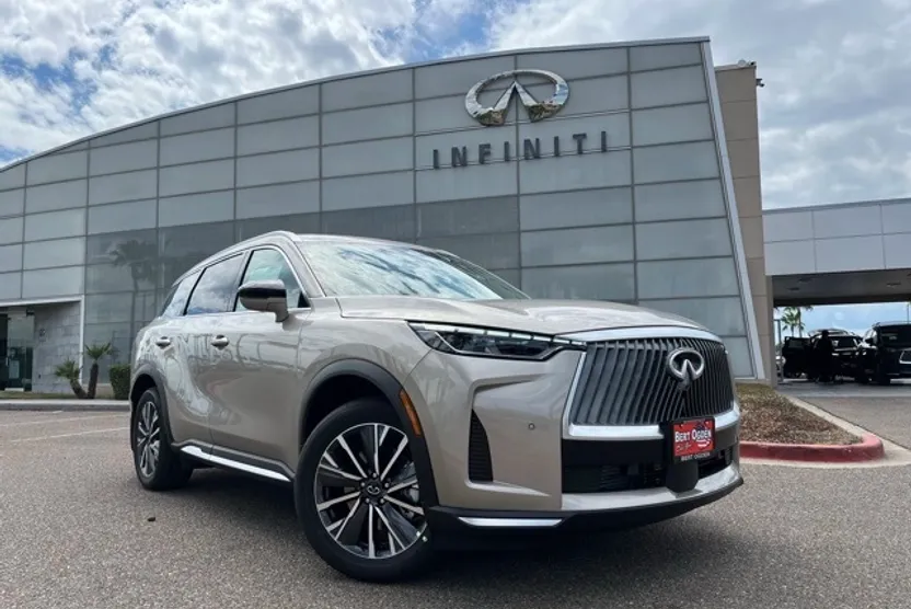 2026 Infiniti QX60 Luxe photo 1