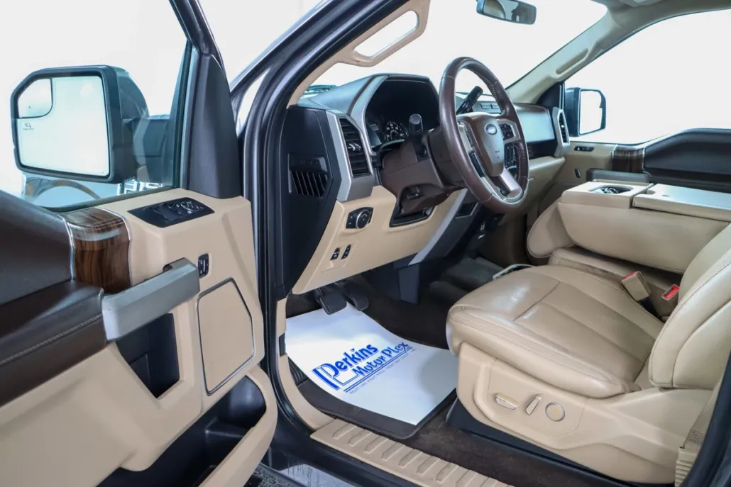 2018 Ford F-150 Lariat photo 1