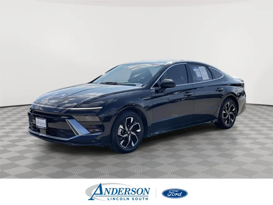 2024 Hyundai Sonata SEL photo 1