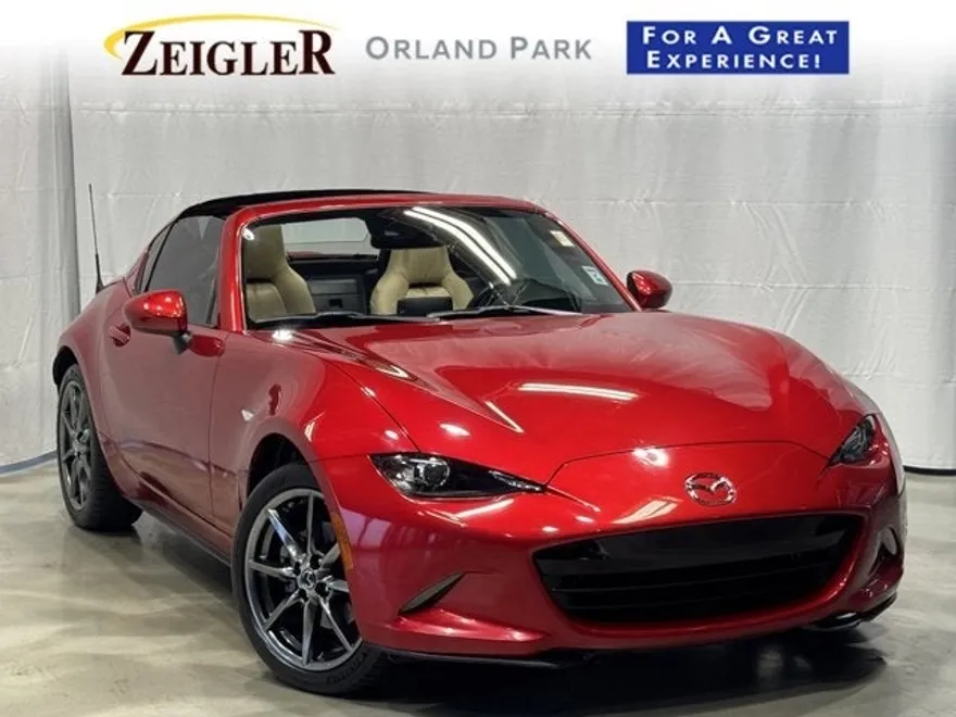 2017 Mazda MX-5 Miata Miata RF Grand Touring photo 1