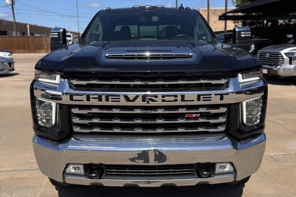 2022 Chevrolet Silverado 2500HD LTZ photo 1