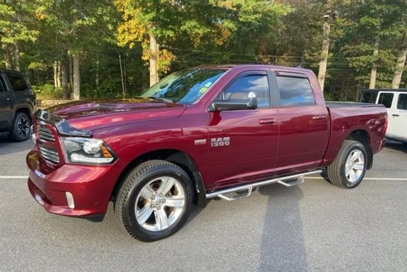 2016 Ram 1500 Sport photo 1