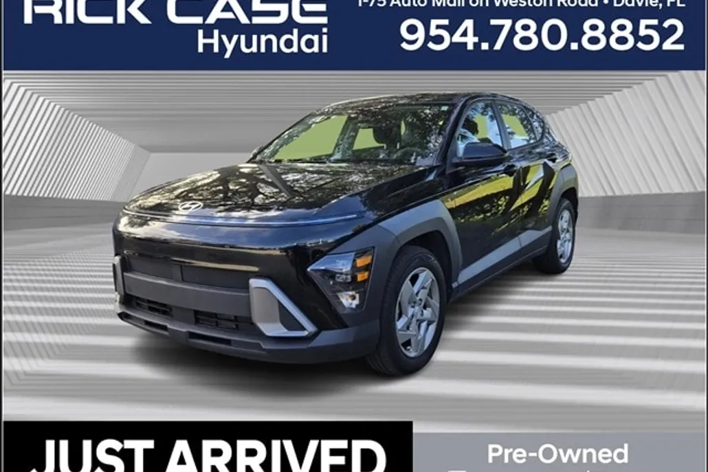 2024 Hyundai Kona SE photo 1