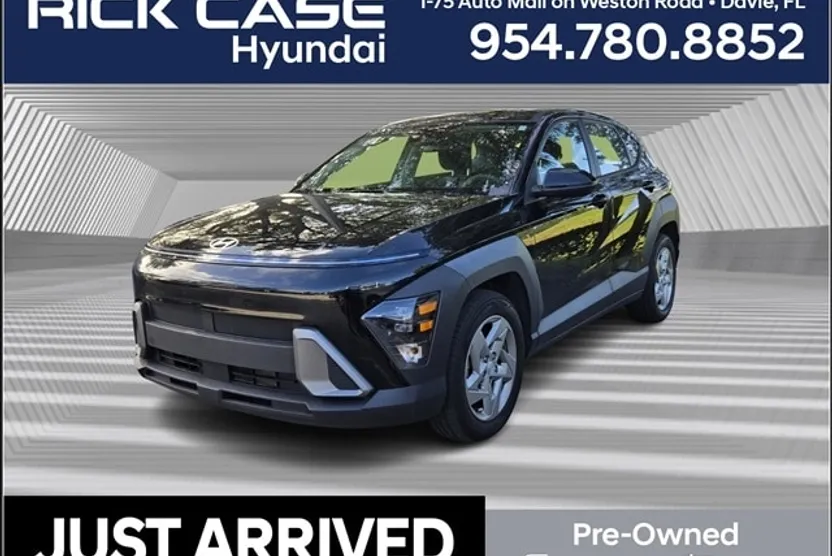 2024 Hyundai Kona SE photo 1