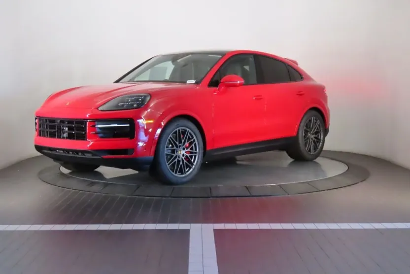 2025 Porsche Cayenne S Coupe photo 1