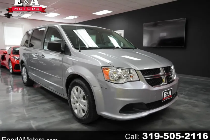 2017 Dodge Grand Caravan SE photo 1