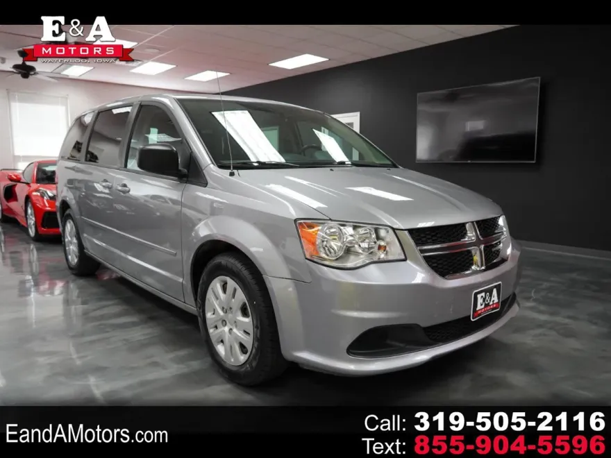 2017 Dodge Grand Caravan SE photo 1