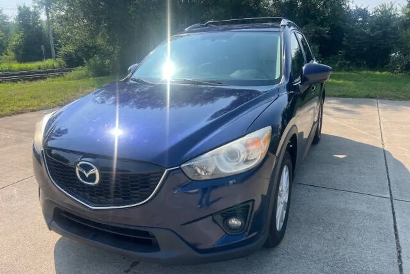 2013 Mazda CX-5 Touring photo 1