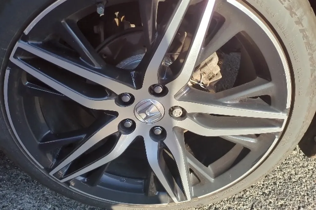 2021 Honda Accord Touring 2.0T photo 1