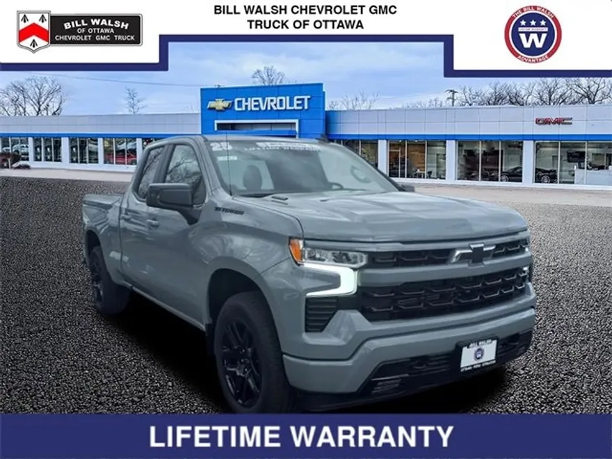 2025 Chevrolet Silverado 1500 RST photo 1
